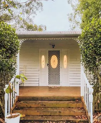 Lavender Lane Country Cottages Kenilworth Australia